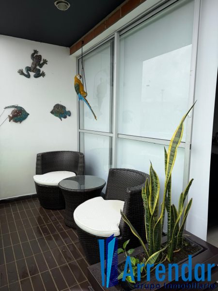 Apartamento en Venta en Loma De Las Antillas